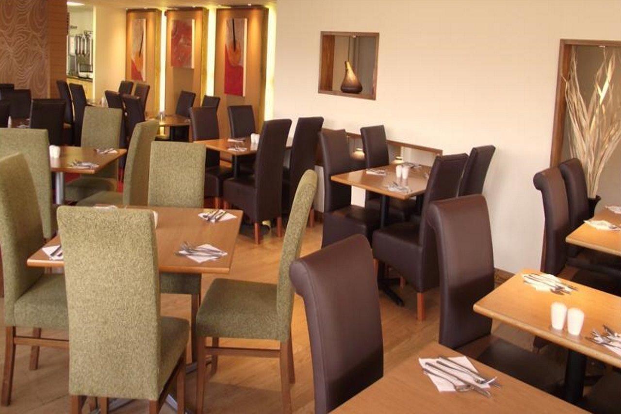 Premier Inn London Enfield Bagian luar foto